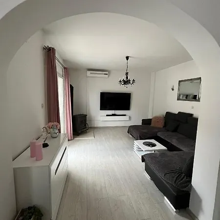 Apartman Segetin