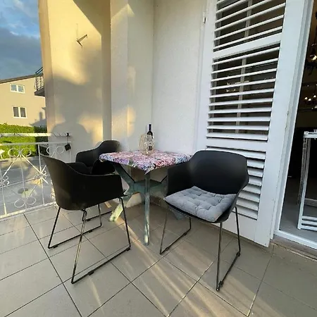 Apartment Apartman Segetin *