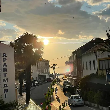Apartment Apartman Segetin